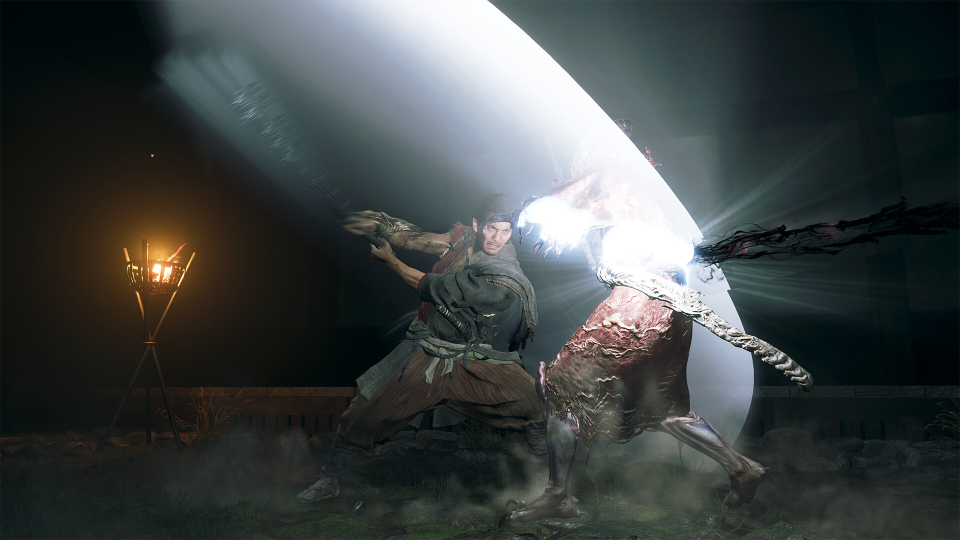 The protagonist lands a glowing one-flash strike on a Genma warrior
